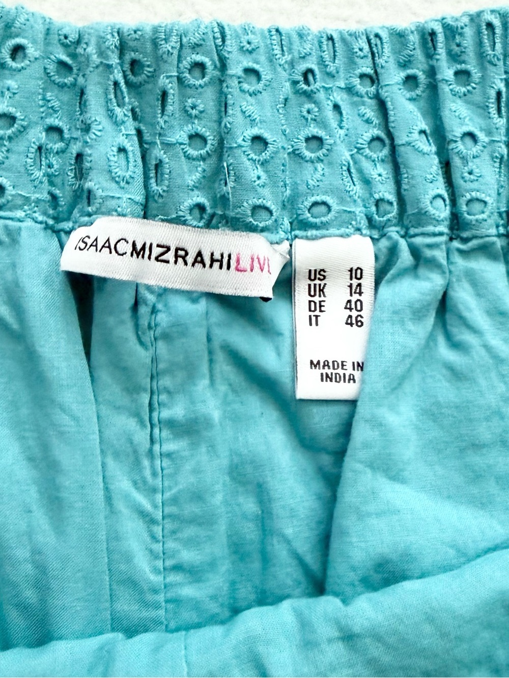 Isaac Mizrahi 100% Eyelet Bermuda Shorts Women’s Size 10 - Picture 6 of 7